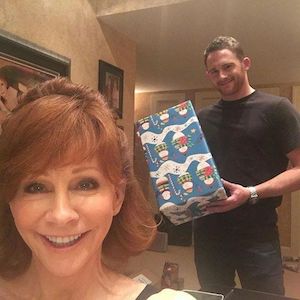 Reba McEntire and Shelby with a Christmas box.