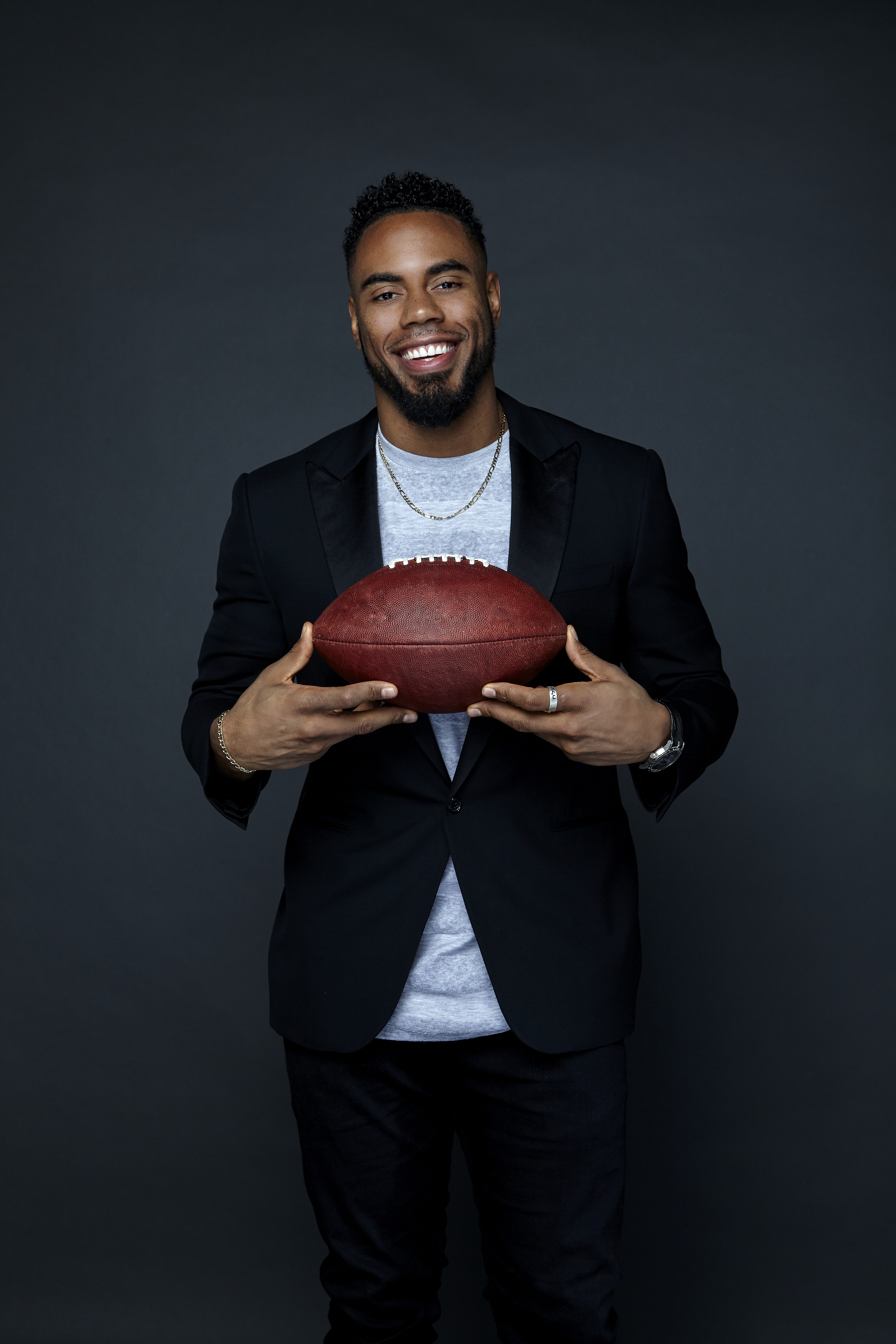 Ex-NY Giant Rashad Jennings Shares Bizarre Post-Football Careers