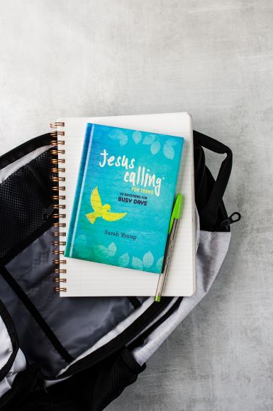 Jesus Calling teen book for busy days with backpack