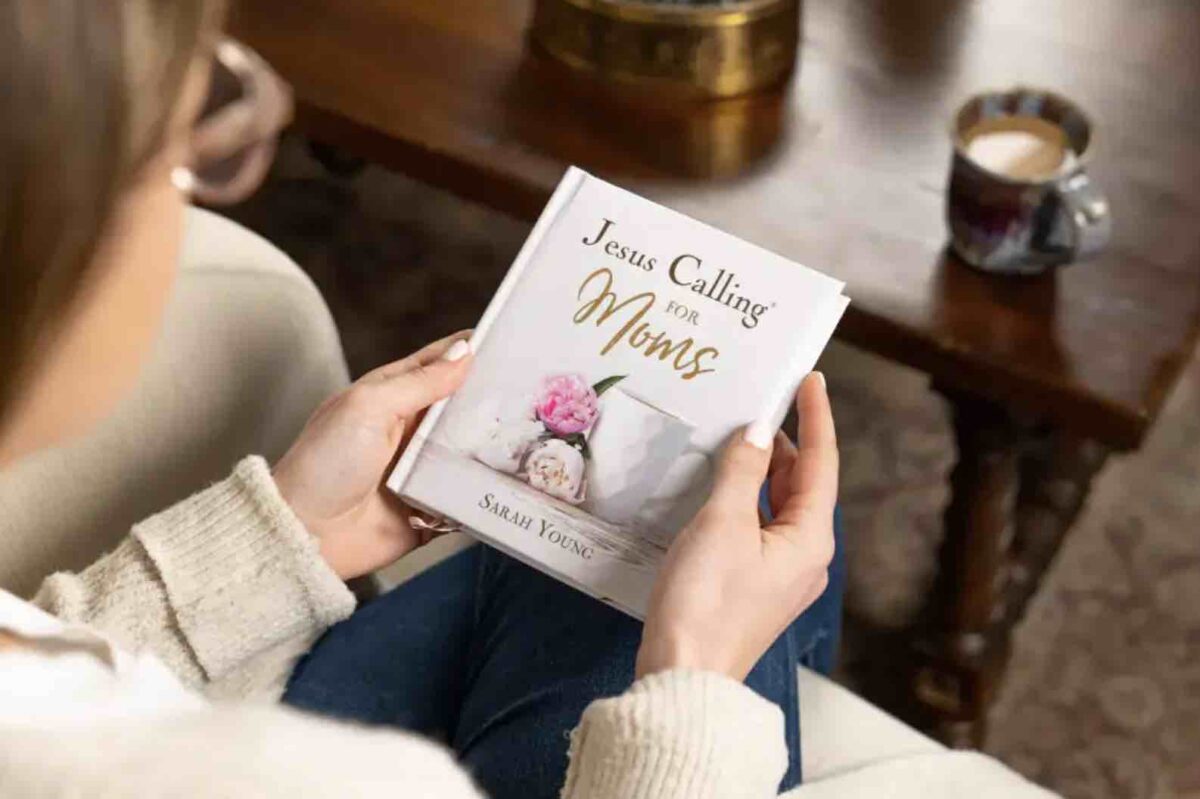 Jesus Calling podcast 458 featuring Jesus Calling for Moms devotional