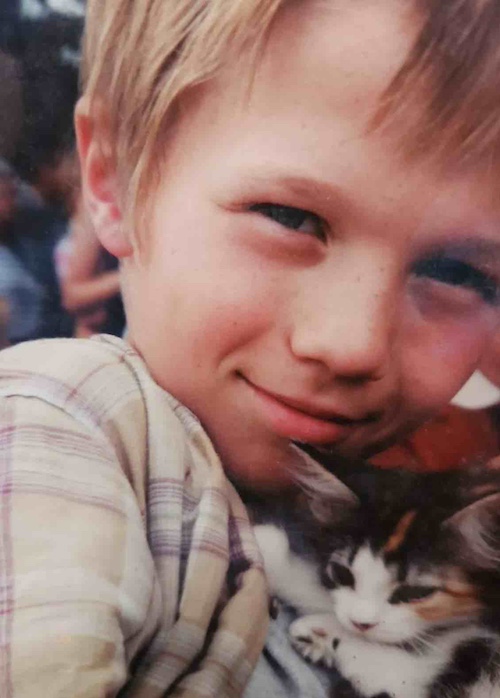 Jesus Calling podcast 475 featuring Dan and Sam Mathews - shown here is Dan as a young boy