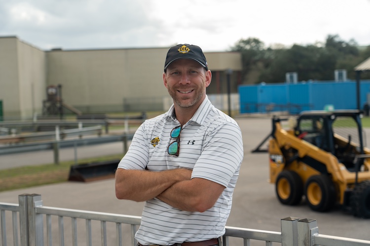 Jesus Calling podcast 475 featuring Jacob Robinson with Dig World - Owner & creator of the Dig World amusement park